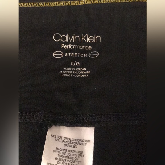 Calvin Klein Performance - Picture 2 of 5